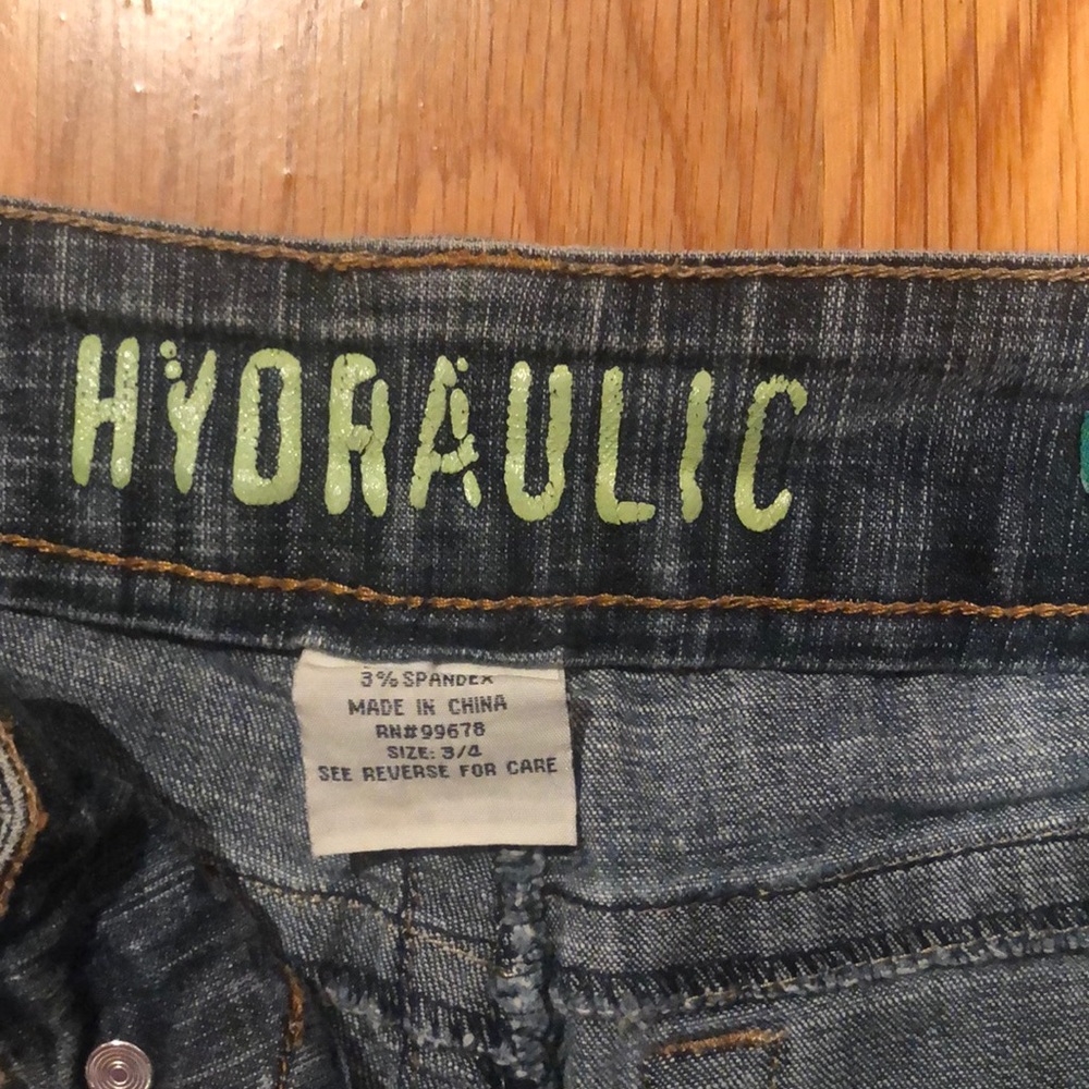 Jeans - Picture 2 of 4